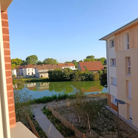 T2 Avec Terrasse Et Parking Prive Appartement